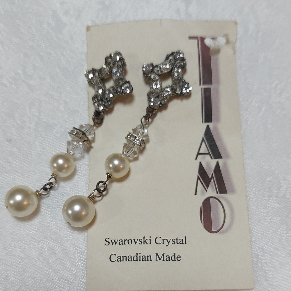 TIAMO Silver Pearl and Swarovski Crystal Drop Earrings
